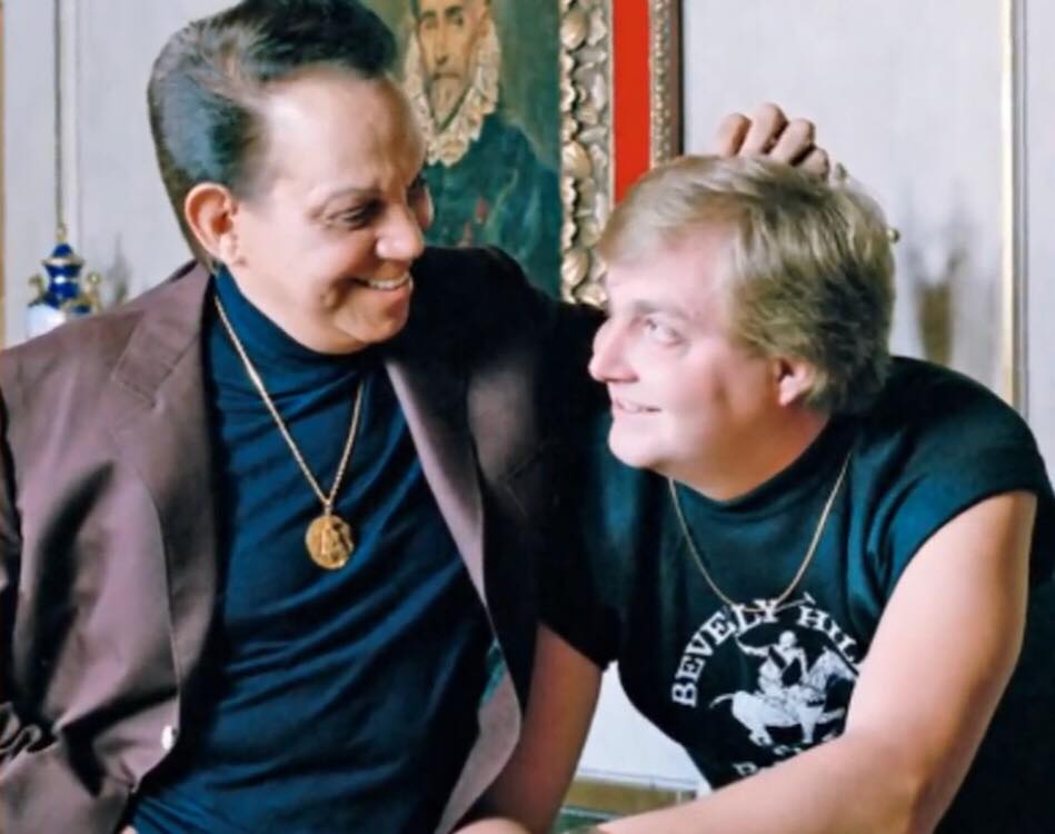 Mario Moreno Ivanova y Mario Moreno Cantinflas
